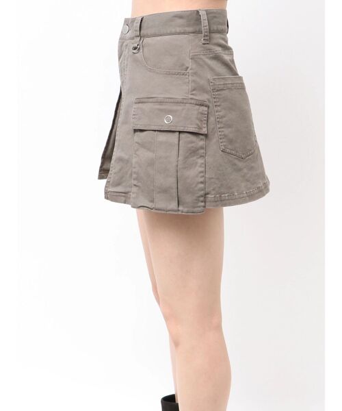 EMODA(エモダ)の「レイヤードボックススカートパンツ(スカート・レディース・ブラック/カーキ・SMALL/MEDIUM)」の19枚目の写真