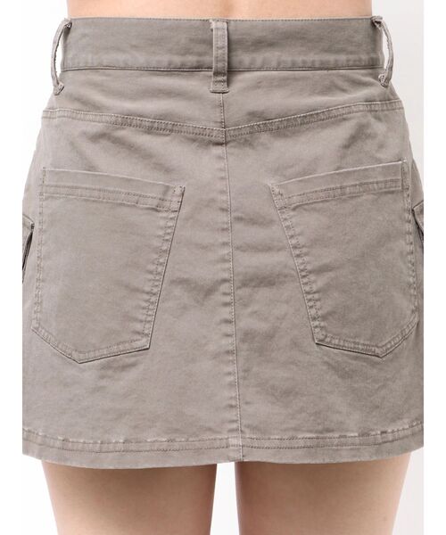 EMODA(エモダ)の「レイヤードボックススカートパンツ(スカート・レディース・ブラック/カーキ・SMALL/MEDIUM)」の21枚目の写真