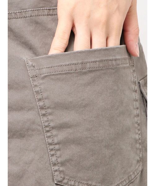 EMODA(エモダ)の「レイヤードボックススカートパンツ(スカート・レディース・ブラック/カーキ・SMALL/MEDIUM)」の22枚目の写真