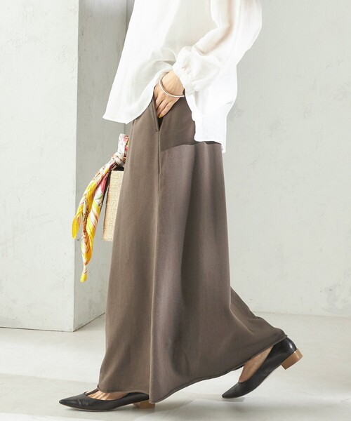 SLOANE(スローン)の「【SHIPS別注】SLOANE:〈手洗い可能〉マキシ丈 スカート(スカート・レディース・ブラウン/ネイビー・ONE SIZE)」の14枚目の写真