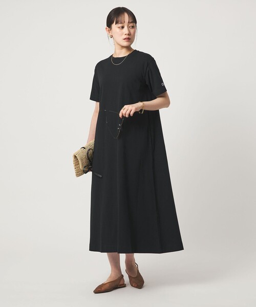 Champion（チャンピオン）の「【別注】＜Champion＞ショートスリーブ フレア Tシャツ ワンピース（ワンピース・レディース・ブラック/ネイビー/ナチュラル・FREE）」の6枚目の写真