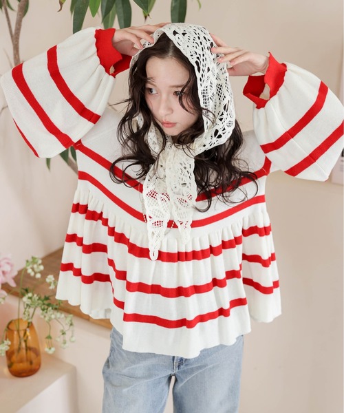 AMELY(エミリー)の「ボーダー×ティアード ペプラムトップス(ニット/セーター・レディース・ブラック/ブルー/グリーン/レッド・フリー)」の7枚目の写真