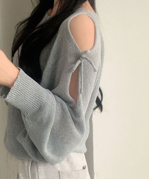 SallyLunn(サリーラン)の「スリットスリーブシアーニットトップス(ニット/セーター・レディース・ホワイト/ブラック/グレー・FREE)」の6枚目の写真