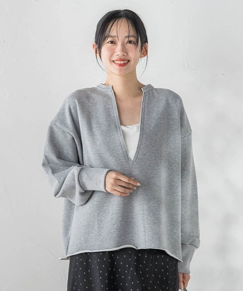 Droite lautreamont(ドロワットロートレアモン)の「裏毛Vネックカットソー≪手洗い可能≫(Tシャツ/カットソー・レディース・ブラウン/オフホワイト/ライトグレー・M)」の3枚目の写真