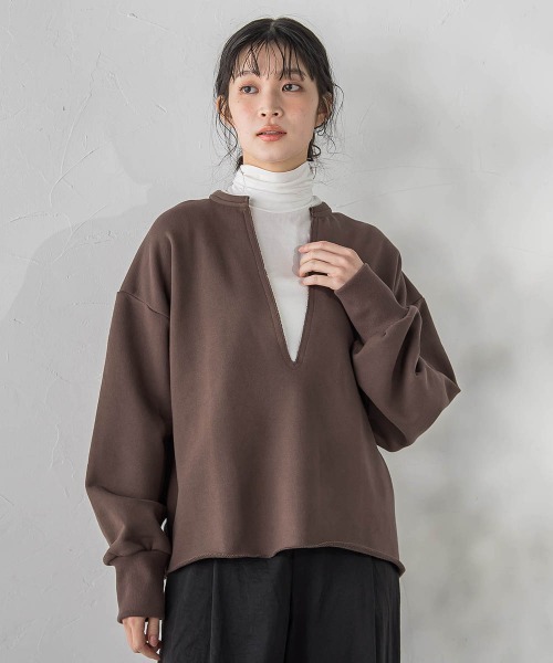 Droite lautreamont(ドロワットロートレアモン)の「裏毛Vネックカットソー≪手洗い可能≫(Tシャツ/カットソー・レディース・ブラウン・M)」の8枚目の写真