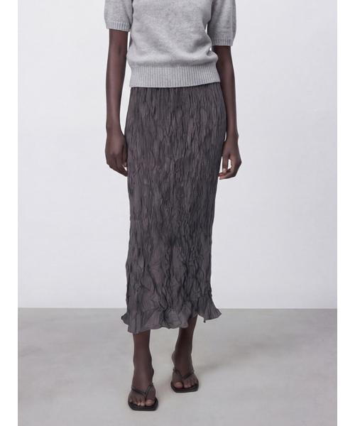 ACUD(アクド)の「Satin Wrinkle Skirt _Charcoal(スカート・レディース・チャコール・FREE)」の1枚目の写真