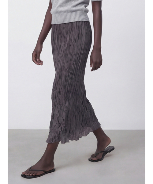 ACUD(アクド)の「Satin Wrinkle Skirt _Charcoal(スカート・レディース・チャコール・FREE)」の3枚目の写真