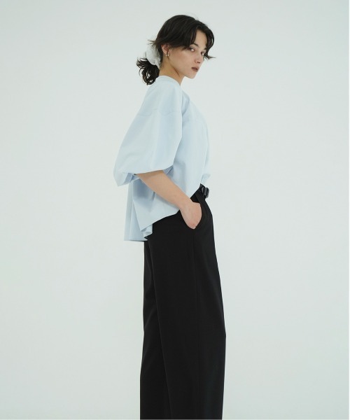 CLANE（クラネ）の「VOLUME SELEEVE STAND NECK SHIRTS（シャツ/ブラウス・レディース・ホワイト/サックスブルー・1/2）」の4枚目の写真