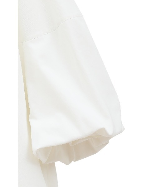CLANE（クラネ）の「VOLUME SELEEVE STAND NECK SHIRTS（シャツ/ブラウス・レディース・ホワイト/サックスブルー・1/2）」の8枚目の写真