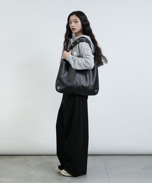 FCMM(エフシーエムエム)の「【日本限定】EYELET TOTE BAG / アイレットトートバッグ(トートバッグ・レディース・ブラック/ピンク/その他・FREE)」の9枚目の写真