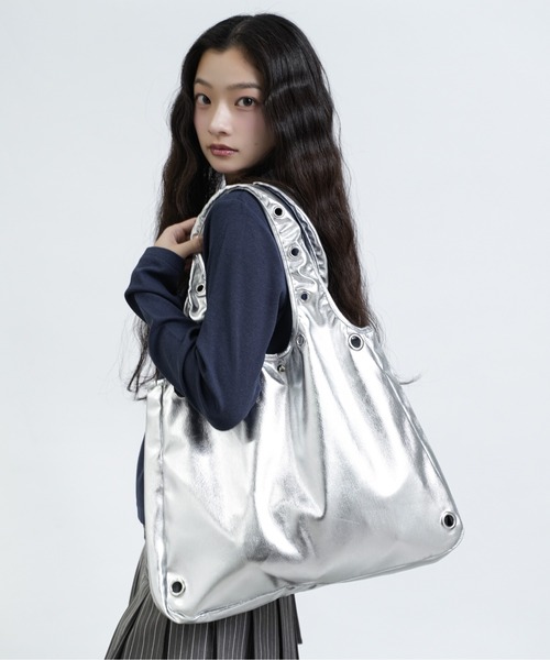 FCMM(エフシーエムエム)の「【日本限定】EYELET TOTE BAG / アイレットトートバッグ(トートバッグ・レディース・ブラック/ピンク/その他・FREE)」の17枚目の写真