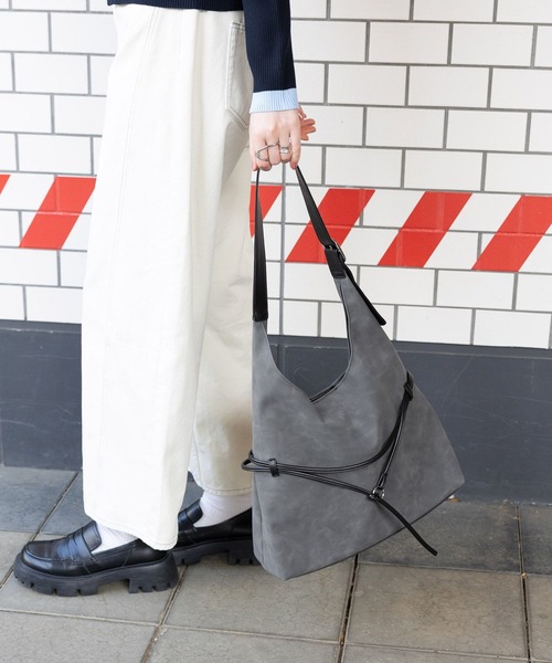 RAGEBLUE（レイジブルー）の「2WAY/バイカラートートバッグ（トートバッグ・レディース・キャメル/ダークグレー・FREE）」の6枚目の写真