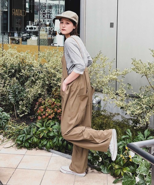 niko and...（ニコアンド）の「[MODE NORM CORE] ジョーゼットルーズサロペ（サロペット/オーバーオール・レディース・キャメル/グレー/ブラック・LARGE/MEDIUM）」の17枚目の写真