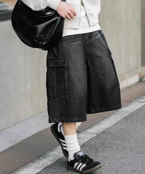 Rocky Monroe（ロッキーモンロー）の「ケミカルウォッシュ オーバーダイ ワイドデニムカーゴハーフショートパンツ（デニムパンツ・メンズ・パープル/インディゴブルー/ブラウン/ケミカルウォッシュ/ライトブラック/ブラック/ワンウォッシュ・XL/L/M）」の13枚目の写真