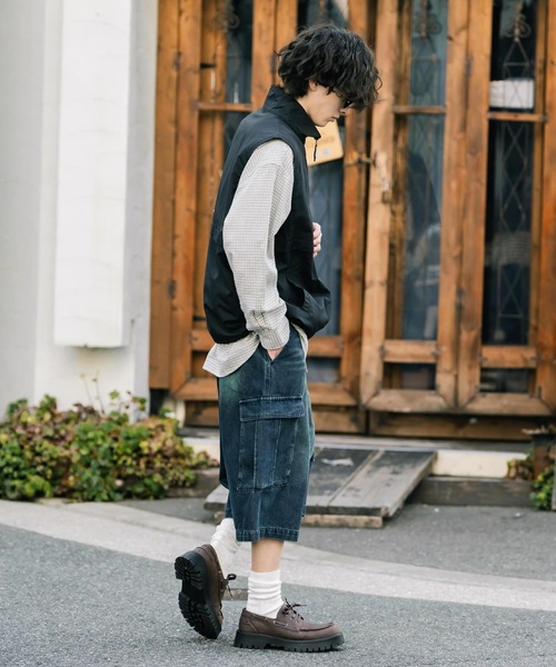 Rocky Monroe（ロッキーモンロー）の「ケミカルウォッシュ オーバーダイ ワイドデニムカーゴハーフショートパンツ（デニムパンツ・メンズ・パープル/インディゴブルー/ブラウン/ケミカルウォッシュ/ライトブラック/ブラック/ワンウォッシュ・XL/L/M）」の18枚目の写真