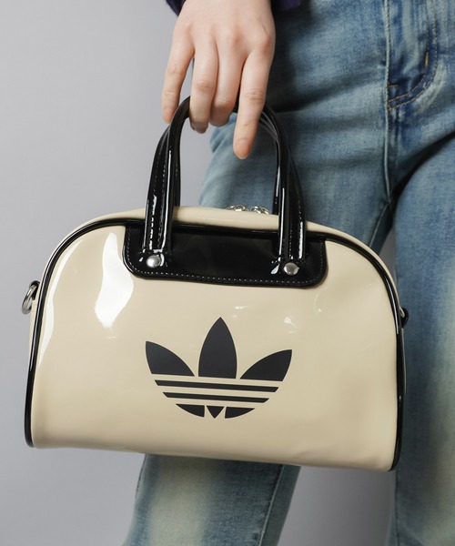 adidas/アディダス】2WAYエナメルショルダーバッグ/ハンドバッグ 