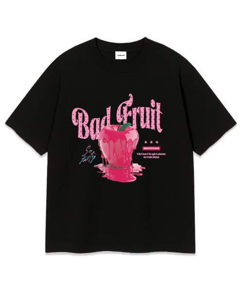 RANDOMOFF(ランダムオフ)の「BAD FRUIT DOT OVER FIT T-SHIRT (3color)(Tシャツ/カットソー・レディース・ホワイト/ブラック/ネイビー・SMALL/MEDIUM/LARGE/X-LARGE)」の4枚目の写真
