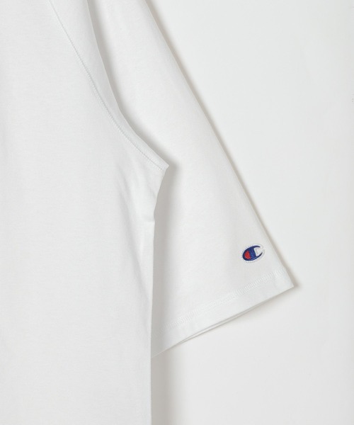 Champion（チャンピオン）の「【Champion(チャンピオン)】 半袖プリントTシャツ（Tシャツ/カットソー・レディース・ナチュラル/ホワイト/ネイビー・MEDIUM/LARGE）」の7枚目の写真