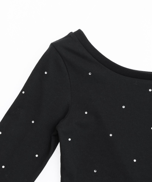 ANAP(アナップ)の「ラインストーン ワンショル トップス ロングTシャツ(Tシャツ/カットソー・レディース・ブラック/ホワイト/ピンク・F)」の5枚目の写真