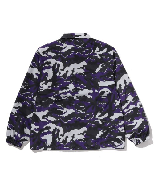 A BATHING APE（アベイシングエイプ）の「GLITCH WOODLAND CAMO COACH JACKET（ミリタリージャケット・メンズ・パープル/グリーン・XX-LARGE/X-LARGE/MEDIUM/SMALL）」の5枚目の写真