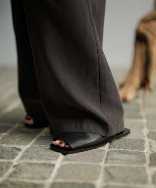 LAULEN(ローレン)の「embroidery wrap detail trousers(その他パンツ・レディース・グレー/ブラック/ベージュ・S/M)」の19枚目の写真
