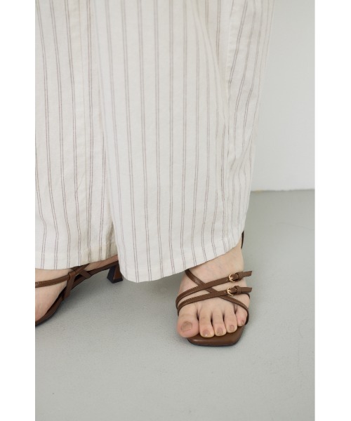 AZUL by moussy(アズールバイマウジー)の「【ロングセラー】ナローストラップサンダル(サンダル・レディース・ブラック/ブラウン/レッド・LL/LARGE/MEDIUM/SMALL)」の8枚目の写真
