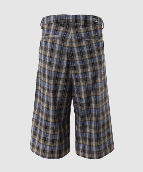 ERL（イーアールエル）の「UNISEX CHECK SHORTS WOVEN（その他パンツ・メンズ・グレー・S/M）」の2枚目の写真