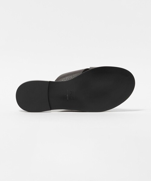 UNITED ARROWS（ユナイテッドアローズ）の「【別注】＜L/UCCA＞ GRAIN LEATHER CROSS SANDAL/グレインレザー クロスサンダル（サンダル・メンズ・ダークブラウン・41/40/42/43）」の6枚目の写真
