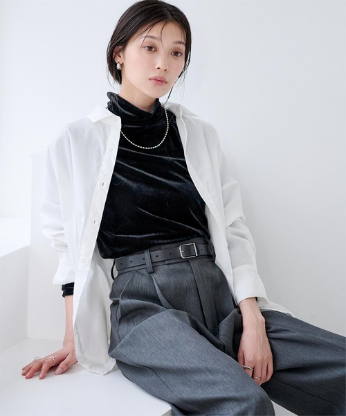 UR'S(ユアーズ)の「シアーベロアタートルネックプルオーバー(Tシャツ/カットソー・レディース・チャコール/ブラック/ブラウン/アイボリー・S/M/L)」の13枚目の写真