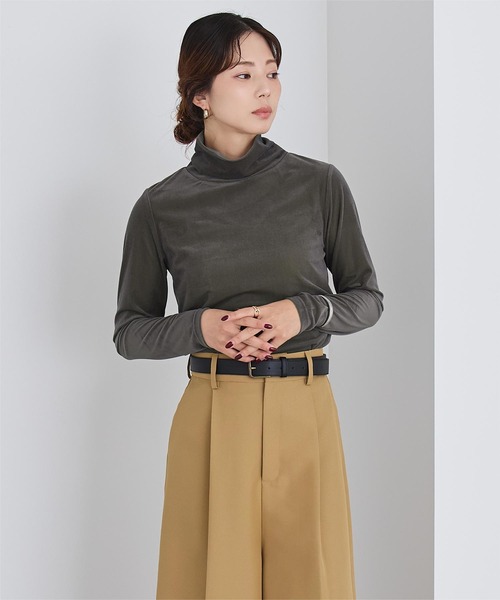 UR'S(ユアーズ)の「シアーベロアタートルネックプルオーバー(Tシャツ/カットソー・レディース・チャコール/ブラック/ブラウン/アイボリー・S/M/L)」の22枚目の写真