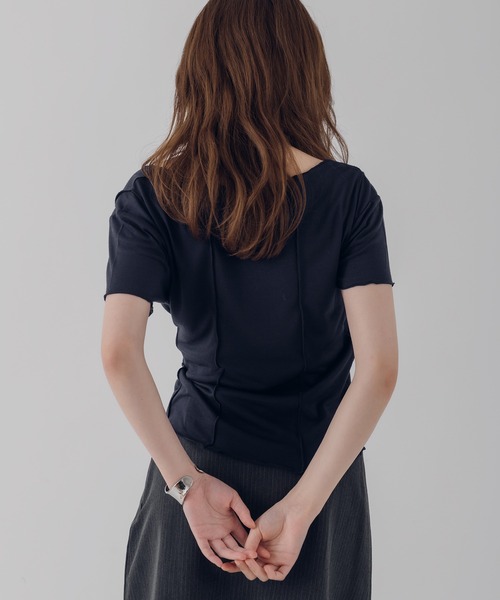 MUHET(ミュエータ)の「outseam side button cardigan / サイドボタンカーディガン(カーディガン/ボレロ・レディース・オートミール/ピンク/ネイビー・FREE)」の22枚目の写真