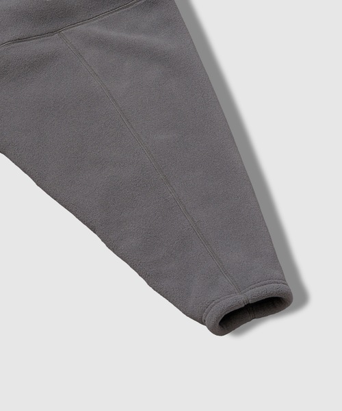 HOLIDAY(ホリデイ)の「CLASSIC FLEECE ZIP-UP HOODIE クラシックフリースジップアップフーディー(パーカー・レディース・グレー/ブラック・ONE SIZE)」の7枚目の写真