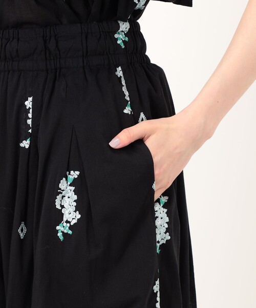 NE QUITTEZ PAS!（ヌキテパ）の「ne Quittez pas Cotton Voile Jasmin パンツ（その他パンツ・レディース・ブラック系その他/ブルー系その他・S）」の5枚目の写真