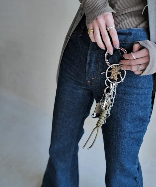 ITTI（イッチ）の「CRISTY KNOTMAN RING / RAPTO JP（ネックレス・メンズ・ブラウン/ブラック・FREE）」の8枚目の写真