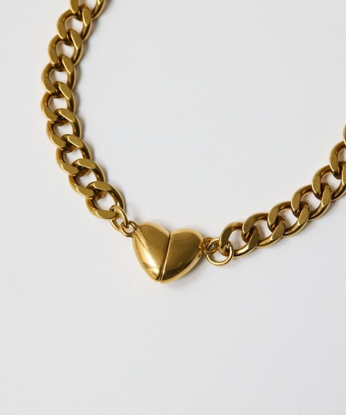 ear PAPILLONNER(イアパピヨネ)の「《WEB限定/金属アレルギー対応/ステンレス》ハートマグネットブレスレット(ネックレス・レディース・ゴールド・FREE)」の7枚目の写真