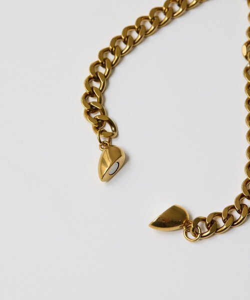ear PAPILLONNER(イアパピヨネ)の「《WEB限定/金属アレルギー対応/ステンレス》ハートマグネットブレスレット(ネックレス・レディース・ゴールド・FREE)」の8枚目の写真