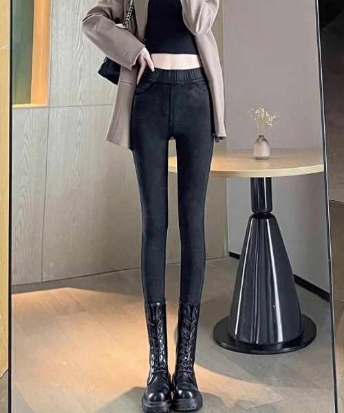 AMELY(エミリー)の「ストレッチ スキニーパンツ(その他パンツ・レディース・ブラック/チャコール・フリー)」の1枚目の写真