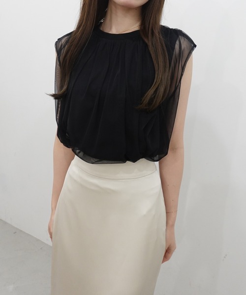 SOELA（ソエラ）の「【INGNI　SOELA】オーガンジーレイヤードトップス／WEB限定（Tシャツ/カットソー・レディース・ブラック/オフホワイト・FREE）」の5枚目の写真