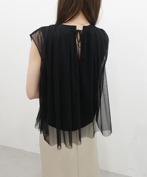 SOELA（ソエラ）の「【INGNI　SOELA】オーガンジーレイヤードトップス／WEB限定（Tシャツ/カットソー・レディース・ブラック/オフホワイト・FREE）」の8枚目の写真