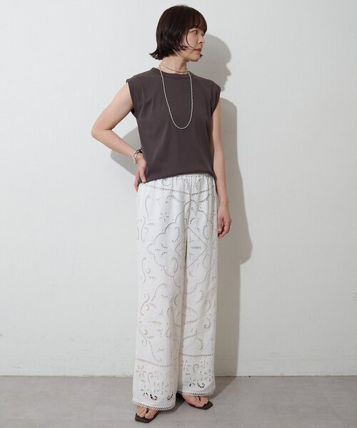 Whim Gazette(ウィムガゼット)の「カットワークレースパンツ/セットアップ可(その他パンツ・レディース・ピンクベージュ/オフホワイト・FREE)」の9枚目の写真