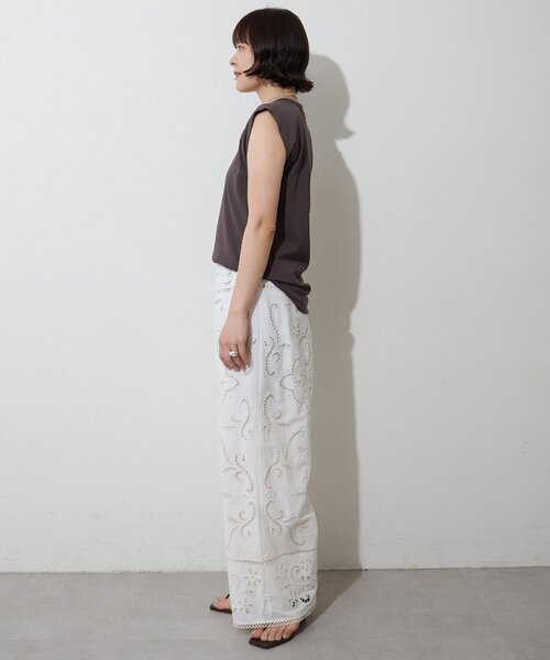 Whim Gazette(ウィムガゼット)の「カットワークレースパンツ/セットアップ可(その他パンツ・レディース・ピンクベージュ/オフホワイト・FREE)」の6枚目の写真