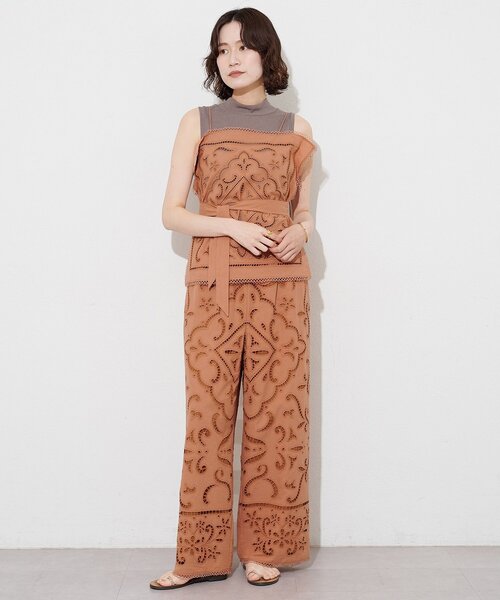 Whim Gazette(ウィムガゼット)の「カットワークレースパンツ/セットアップ可(その他パンツ・レディース・ピンクベージュ/オフホワイト・FREE)」の15枚目の写真