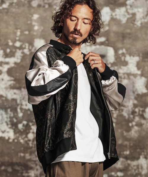 Jih Nunc（ジーヌンク）の「mj11700- フローラルプリントスカジャン(JIH-R1192)（スカジャン・メンズ・パープル/ブラック・L/M/S）」の4枚目の写真