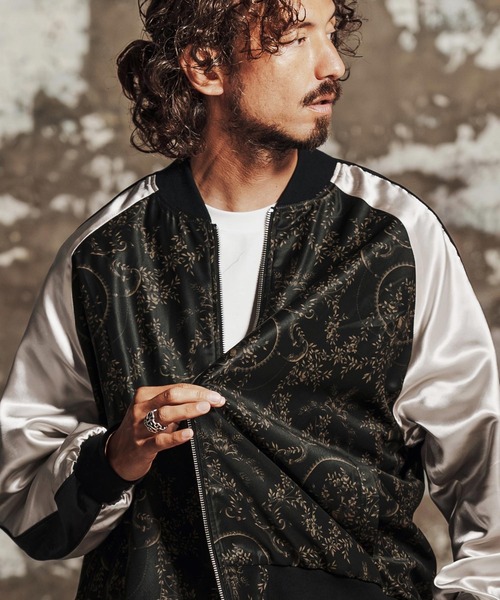 Jih Nunc（ジーヌンク）の「mj11700- フローラルプリントスカジャン(JIH-R1192)（スカジャン・メンズ・パープル/ブラック・L/M/S）」の3枚目の写真