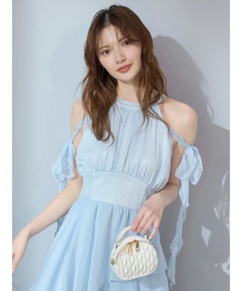 dazzlin(ダズリン)の「アシメフリルリボンシフォンワンピース(ワンピース・レディース・ブラック/ブルー/ピンク・MEDIUM/SMALL)」の7枚目の写真