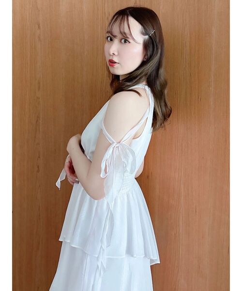 dazzlin(ダズリン)の「アシメフリルリボンシフォンワンピース(ワンピース・レディース・ブラック/ブルー/ピンク・MEDIUM/SMALL)」の17枚目の写真