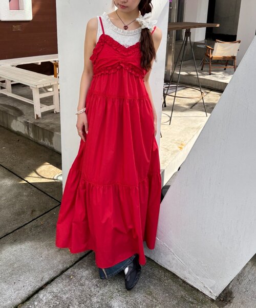 w closet（ダブルクローゼット）の「レース切替キャミワンピース（ワンピース・レディース・オフホワイト/サックスブルー/レッド/ブラック・FREE）」の4枚目の写真