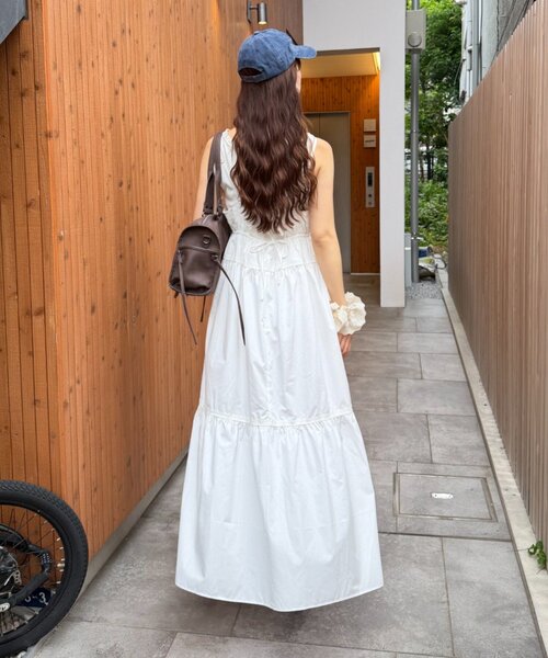 w closet（ダブルクローゼット）の「レース切替キャミワンピース（ワンピース・レディース・オフホワイト/サックスブルー/レッド/ブラック・FREE）」の5枚目の写真