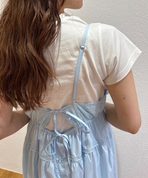 w closet（ダブルクローゼット）の「レース切替キャミワンピース（ワンピース・レディース・オフホワイト/サックスブルー/レッド/ブラック・FREE）」の16枚目の写真