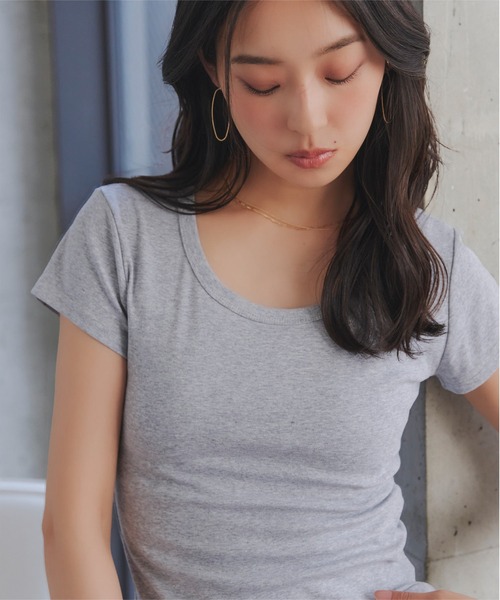 KOBE LETTUCE(コウベレタス)の「UネックフィットTシャツ(Tシャツ/カットソー・レディース・ブラック/オフホワイト/グレー/ブルー・M)」の9枚目の写真
